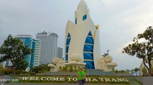 Начанг центр, Лотос, пляж