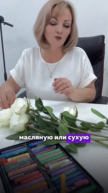 БЕСПЛАТНЫЙ мастер-класс «Как создать реалистичные светильники из цветов» по ссылке в комментариях смотреть онлайн