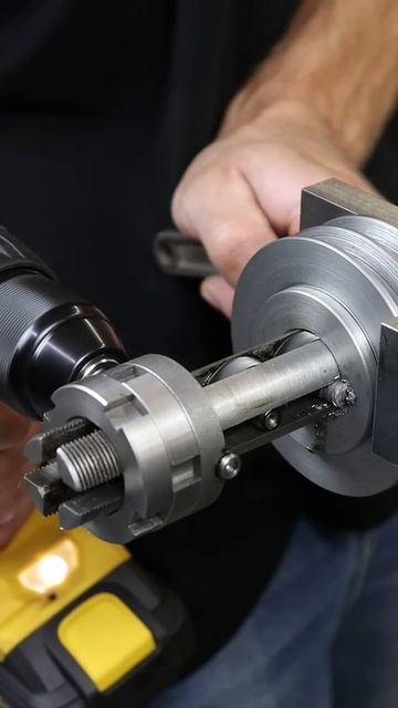 Внутренний шпонпаз при помощи шуруповерта смотреть онлайн