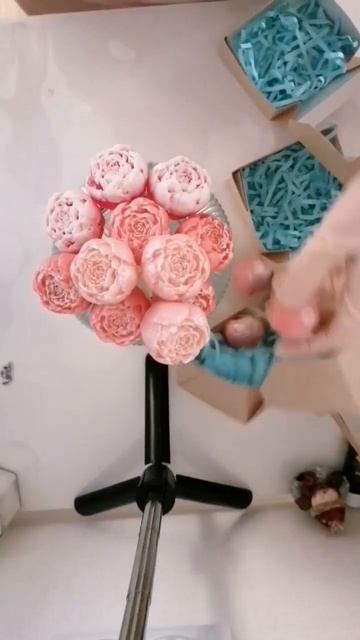 Чудесный букет пионов🤍 смотреть онлайн
