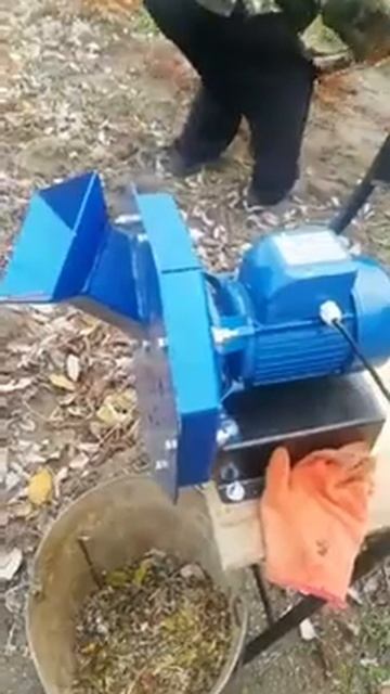 Измельчитель GNOM в работе. Видео от довольного клиента. смотреть онлайн