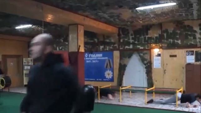 Самоотбрана, комплексна командос подготовка смотреть онлайн