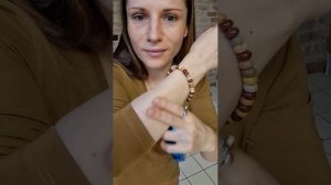 Простой вариант убрать волосы на руках и ногах!