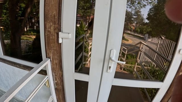 ДУМАЕТЕ КУДА ПОЕХАТЬ ОТДЫХАТЬ НА МОРЕ? ПРИЕЗЖАЙТЕ В ДИВНОМОРСКОЕ НА БАЗУ ОТДЫХА "АРИОН". смотреть онлайн