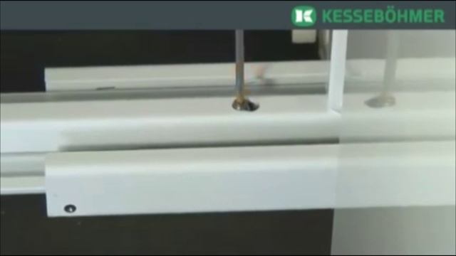 Монтаж рамы Click Fixx DISPENSA 90 VVS-x полного выдвижения смотреть онлайн