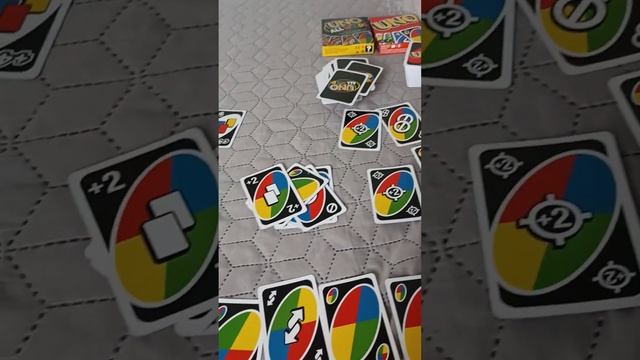 Как играть в UNO ALL WILD смотреть онлайн