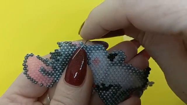 МЫШОНОК Кирпичное плетение Часть 3 от Светланы Литвиновой смотреть онлайн