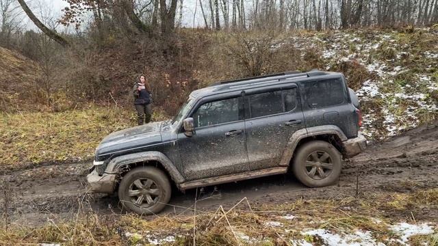 Tank 300 vs Toyota Prado: Неожиданный Победитель! смотреть онлайн