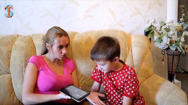 Мамка говорит сыну что сломан планшет отнести в масте?