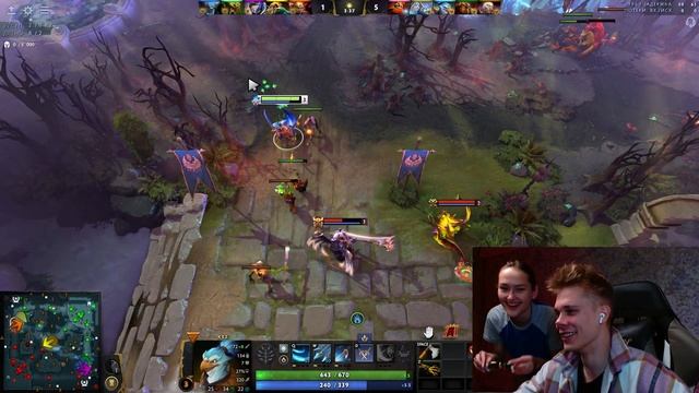 МОЯ ДЕВУШКА МЕШАЕТ МНЕ ИГРАТЬ В DOTA 2 ! смотреть онлайн