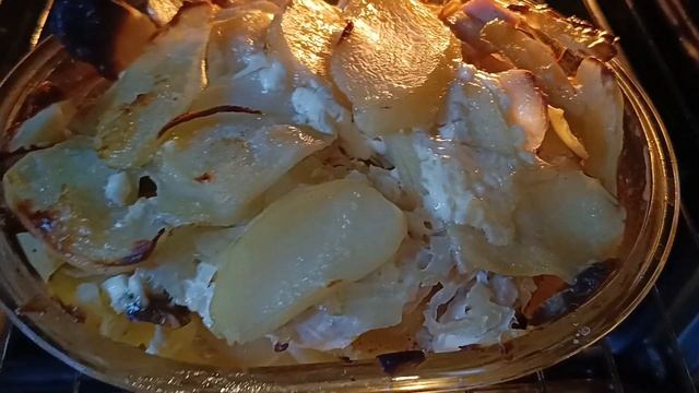 Наши будни ...#готовлю куриные грудки с картофелем в ду?
