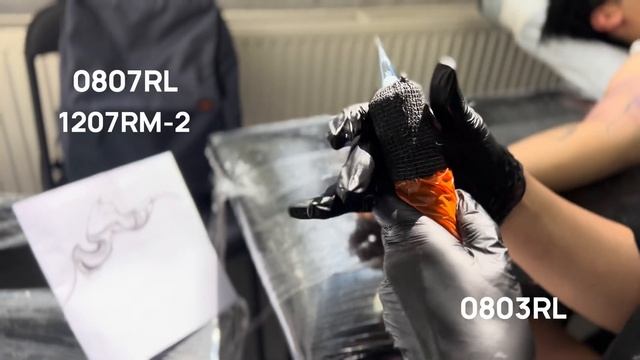 Тату на руке для парня - абстракция. Красивая и стильна