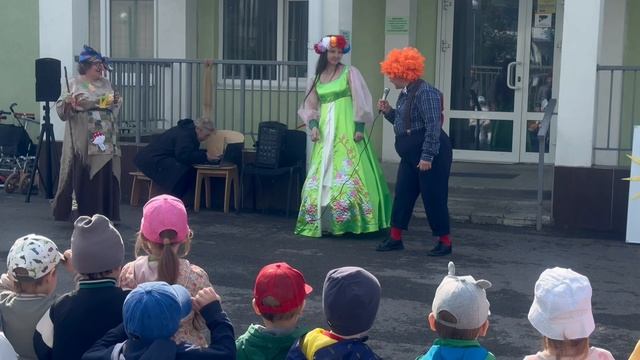 Развлечение "Здравствуй, лето!"
06.06.2025
Младшие группы