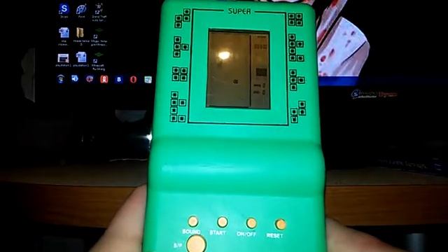 Летсплей по играм на тетрисе (Brick Game) смотреть онлайн