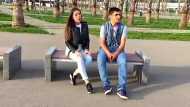 Белые обои&черная посуда смотреть онлайн