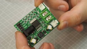 Якобы модуль зарядки для сборок NiCd,  NiMH батарей. Стабилизатор тока на LM2596.