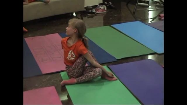 Йога для детей в Чернигове! тел. 066 99 88 428; 063 73 66 660