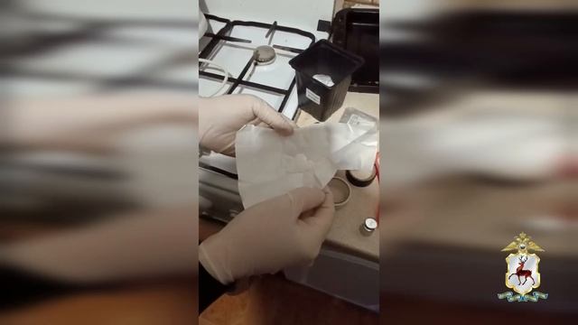 В Нижнем Новгороде задержаны наркодилеры с 6 закладками метадона смотреть онлайн