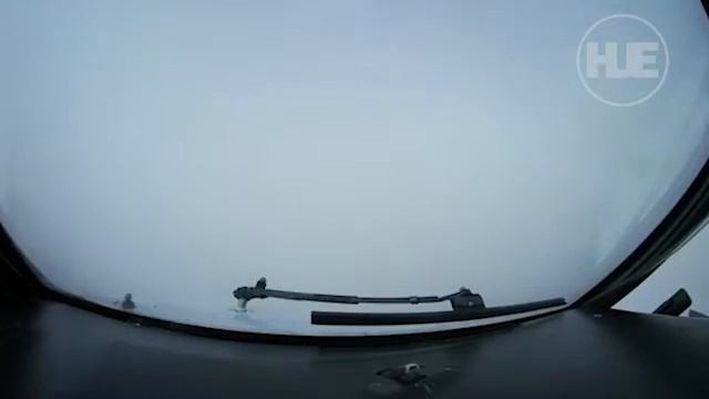 Самолет совершил посадку в зловещих условиях