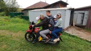 Индийский мотоцикл TVS 150X. Обзор Андрея Виноградова (г. Златоуст). Часть 10. Езда с пассажиром.