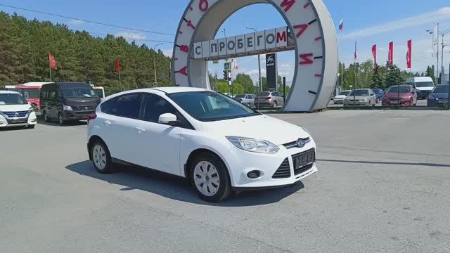 Ford Focus 1.6 MT (105 л.с.) 2014 смотреть онлайн