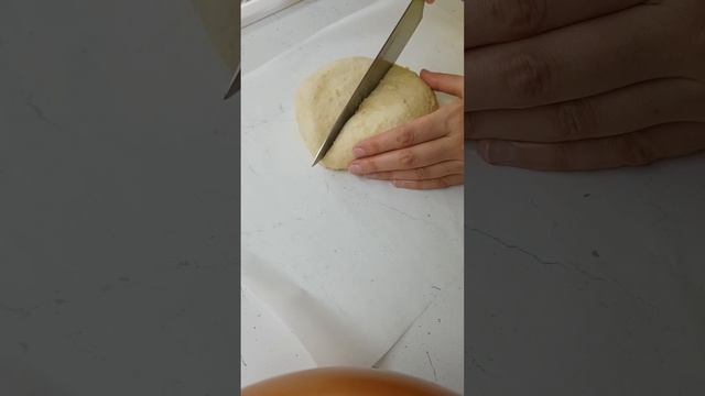 ХРУСТЯЩИЙ КРЕКЕР С КУНЖУТОМ