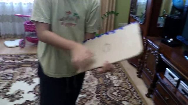 Мак бук нового поколения.