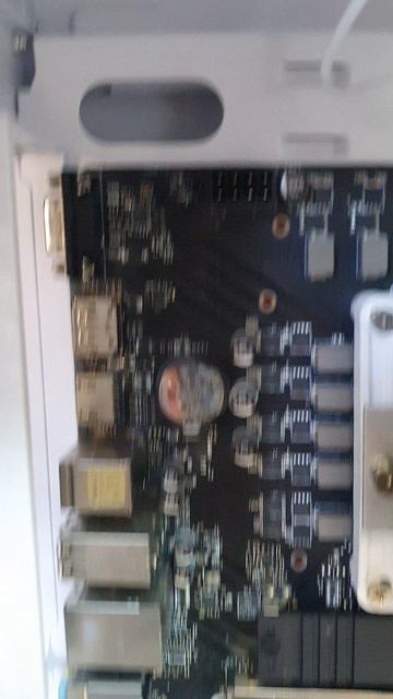 Почему не стартует новый компьютер. The new computer does not start. смотреть онлайн