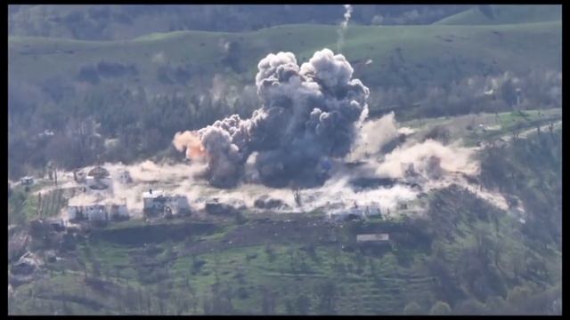 Кадры поражения ПВД ВСУ авиабомбой ФАБ-3000. смотреть онлайн