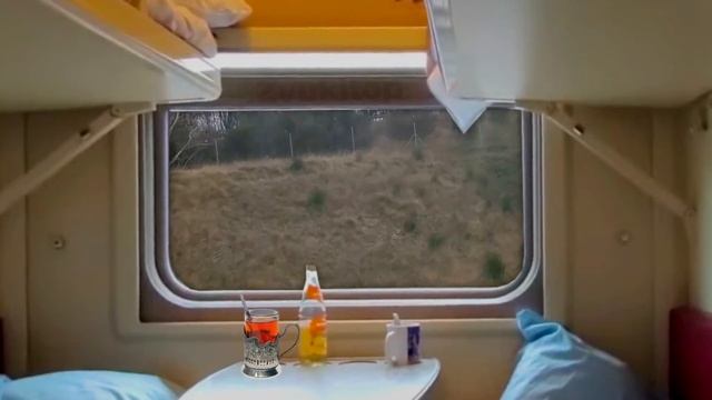 звук стука колес поезда слушать