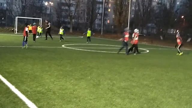 Еее я забил 2 гола за один матч