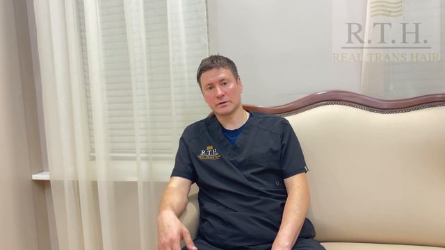 Хирург Виталий Быковский рассказывает, почему важно доверять пересадку волос профессионалам смотреть онлайн