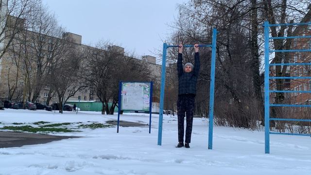 Кросс-тренинг для бегунов на длинные дистанции || Подтягивания на высокой перекладине :) смотреть онлайн