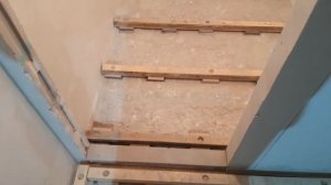 Как закрепить лаги в коридоре в хрущевке. Ударный шум ?