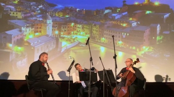 Трио «Ощущения» Trio Sensations Г.Манчини Meglia Stasera G.Manchini It Had Better Be Tonight