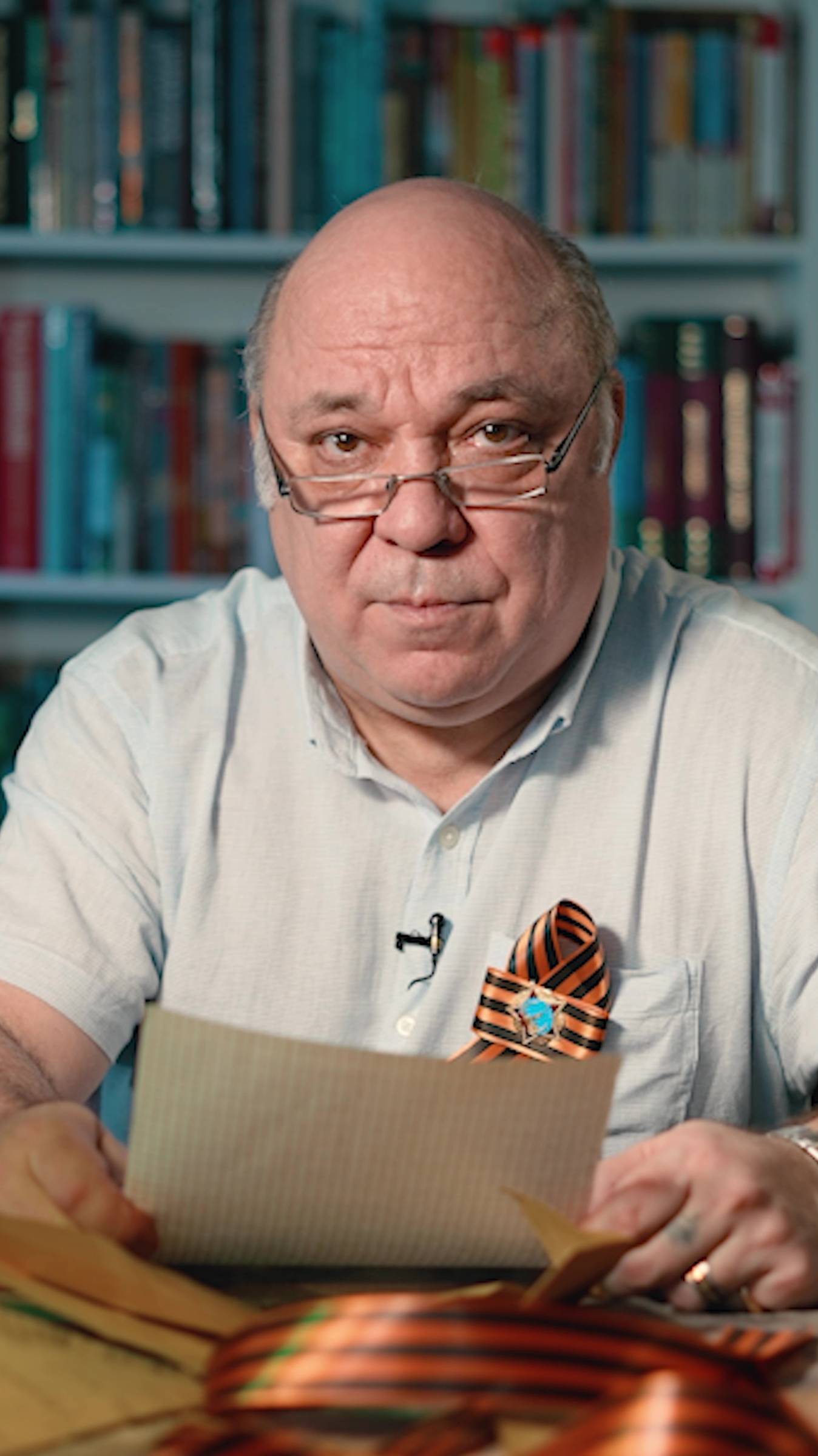 ПОМНИМ. ЧИТАЕМ. ЧТИМ / Эпизод 22. Фронтовое письмо Степана Потапова читает Валерий Усатенко смотреть онлайн