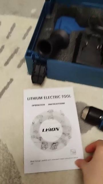 Шуруповерт аккумуляторный бесщеточный 90 Нм смотреть онлайн