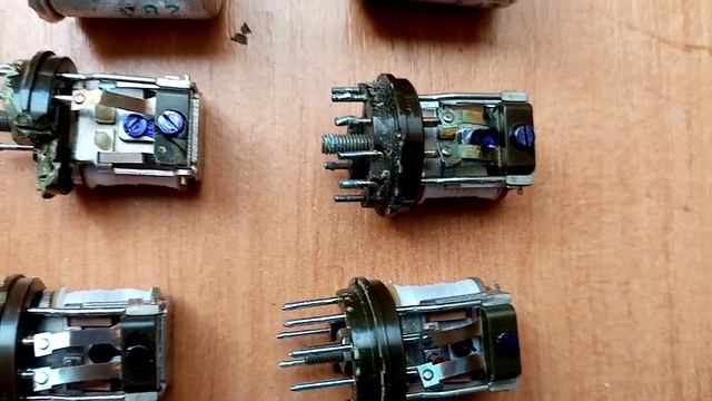 чисте срібло та платина в релє РЭС9 паспорт 00 02