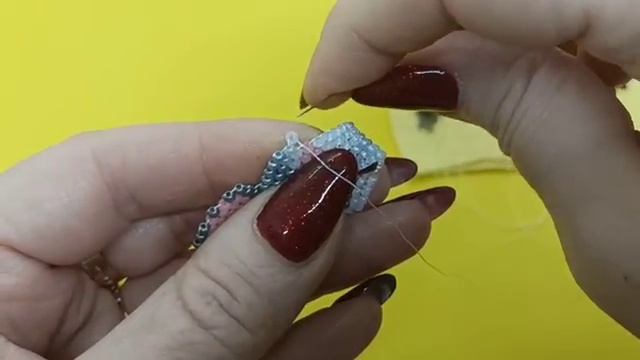 МЫШОНОК Кирпичное плетение Часть 1 от Светланы Литвиновой смотреть онлайн