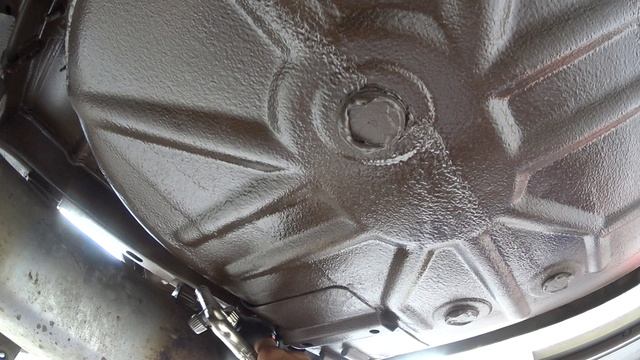 Обробатываем задние арки и днище