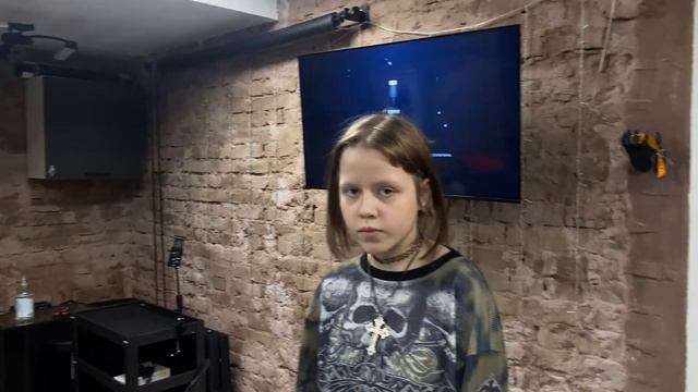 Выппуск 16. Обучение тату в 13 лет! Получилось или нет?