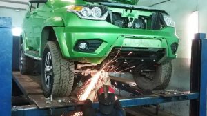 Теперь хоть в ДАКАР! Необходимые доработки Нового УАЗ Патриот. Тюнинг защиты и рулевой.