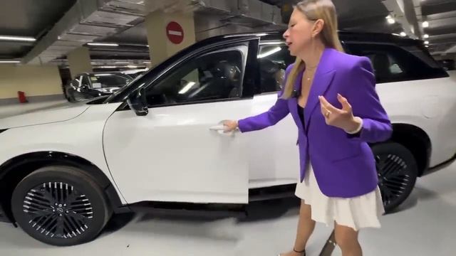 Новый Nissan Pathfinder. Лиса рулит