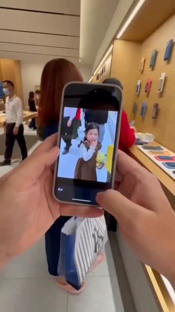 Если и носить чехол, то только такой смотреть онлайн