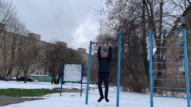 Кросс-тренинг для бегунов на длинные дистанции || Подтягивания на высокой перекладине :) смотреть онлайн