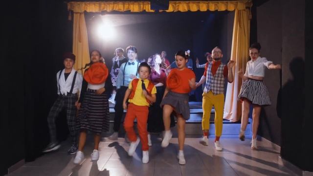 Танец Буги-Вуги Estudio Creativo LineART