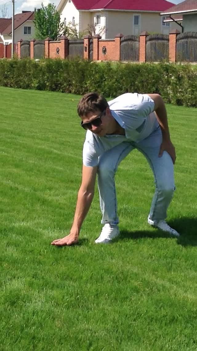 Как правильно стричь газон на даче смотреть онлайн