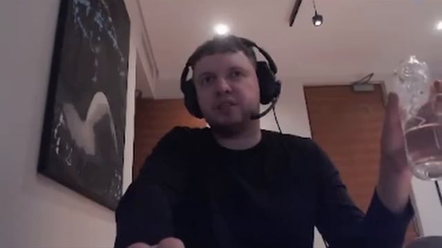 Будут мейнстримы по CS бесплатно? Один на один в CS на ба? смотреть онлайн