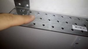 Как закрепить экран для проектора на потолке