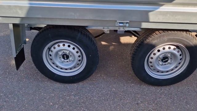 Двухосный легковой прицеп МЗСА 817737 с платформой над колесами. 260х165см. Инструкция. Видео обзор. смотреть онлайн